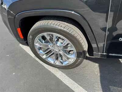 2023 Jeep Grand Wagoneer Series II   - Photo 13 - Salt Lake City, UT 84115