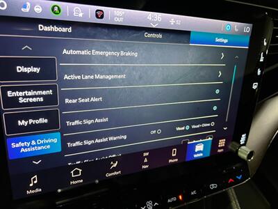 2023 Jeep Grand Wagoneer Series II   - Photo 31 - Salt Lake City, UT 84115