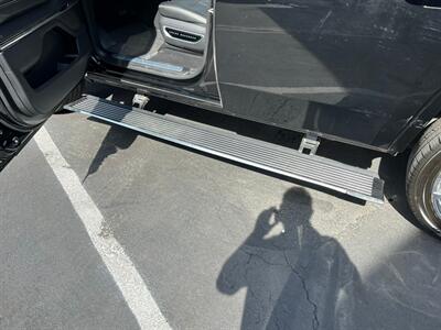 2023 Jeep Grand Wagoneer Series II   - Photo 15 - Salt Lake City, UT 84115