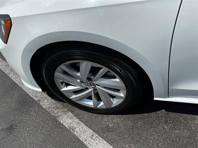 2018 Volkswagen Passat 2.0T SE - Photo 13 - Salt Lake City, UT 84115