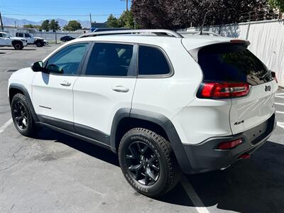 2018 Jeep Cherokee Trailhawk   - Photo 5 - Salt Lake City, UT 84115