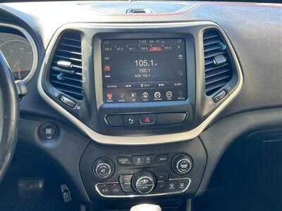2018 Jeep Cherokee Trailhawk   - Photo 36 - Salt Lake City, UT 84115