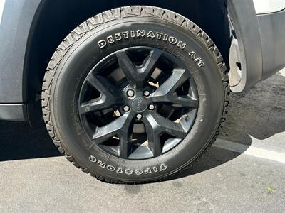 2018 Jeep Cherokee Trailhawk   - Photo 13 - Salt Lake City, UT 84115