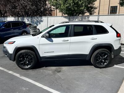 2018 Jeep Cherokee Trailhawk   - Photo 4 - Salt Lake City, UT 84115