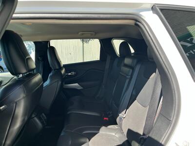 2018 Jeep Cherokee Trailhawk   - Photo 23 - Salt Lake City, UT 84115