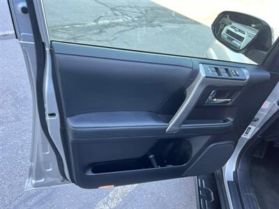 2024 Toyota 4Runner SR5 Premium   - Photo 20 - Salt Lake City, UT 84115
