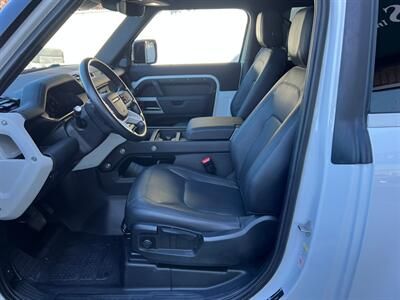 2024 Land Rover Defender 90 P300 S   - Photo 17 - Salt Lake City, UT 84115