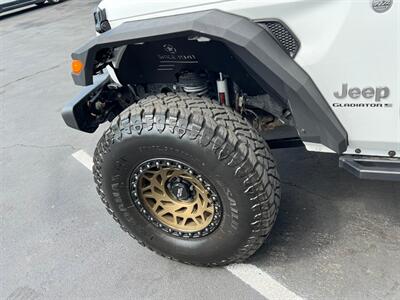 2023 Jeep Gladiator Overland   - Photo 17 - Salt Lake City, UT 84115