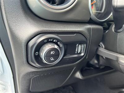 2023 Jeep Gladiator Overland   - Photo 28 - Salt Lake City, UT 84115