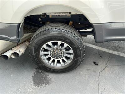 2017 Ford F-350 Super Duty Lariat   - Photo 14 - Salt Lake City, UT 84115