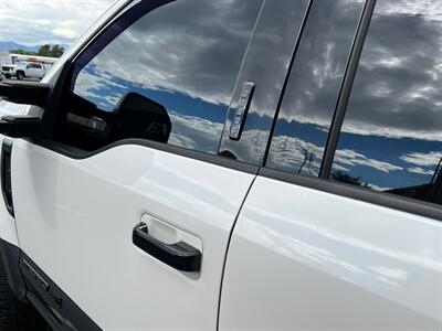 2017 Ford F-350 Super Duty Lariat   - Photo 17 - Salt Lake City, UT 84115