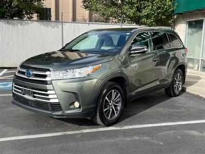 2019 Toyota Highlander Hybrid XLE   - Photo 3 - Salt Lake City, UT 84115