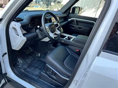 2025 Land Rover Defender 110 P300 S   - Photo 16 - Salt Lake City, UT 84115
