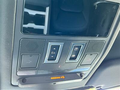 2025 Land Rover Defender 110 P300 S   - Photo 43 - Salt Lake City, UT 84115