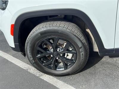 2024 Jeep Grand Cherokee L Altitude   - Photo 13 - Salt Lake City, UT 84115