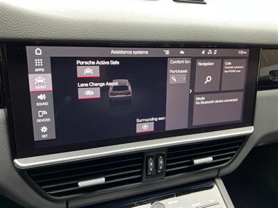 2021 Porsche Cayenne   - Photo 41 - Salt Lake City, UT 84115