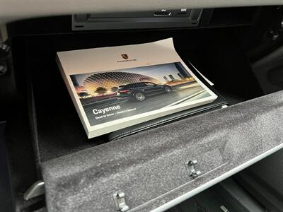 2021 Porsche Cayenne   - Photo 46 - Salt Lake City, UT 84115