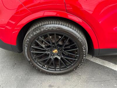 2021 Porsche Cayenne   - Photo 12 - Salt Lake City, UT 84115
