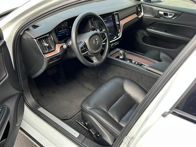 2024 Volvo S60 B5 Plus Dark Theme   - Photo 16 - Salt Lake City, UT 84115