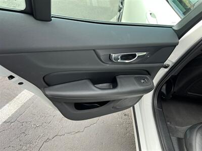 2024 Volvo S60 B5 Plus Dark Theme   - Photo 22 - Salt Lake City, UT 84115