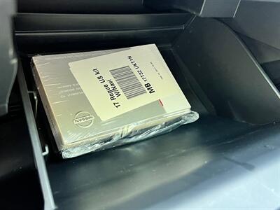 2017 Nissan Rogue SL   - Photo 43 - Salt Lake City, UT 84115