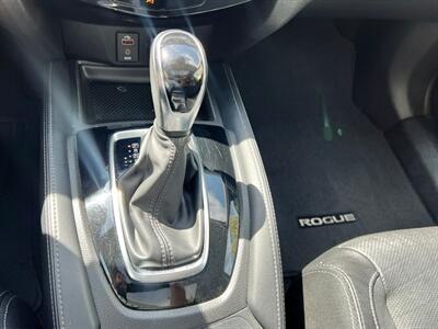 2017 Nissan Rogue SL   - Photo 38 - Salt Lake City, UT 84115