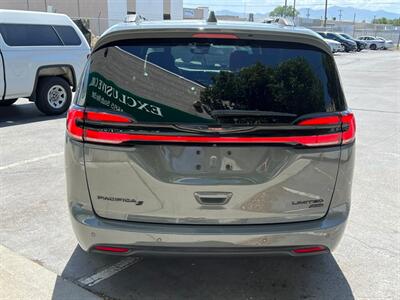 2021 Chrysler Pacifica Limited   - Photo 5 - Salt Lake City, UT 84115