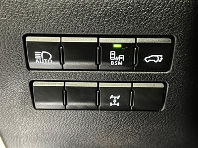 2021 Lexus NX 300   - Photo 19 - Salt Lake City, UT 84115