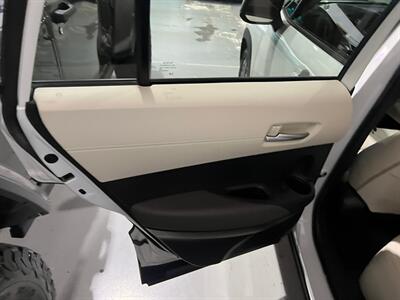 2024 Toyota Corolla Cross XLE   - Photo 34 - Salt Lake City, UT 84115