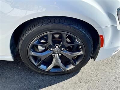 2022 Chrysler 300 S V6   - Photo 11 - Salt Lake City, UT 84115