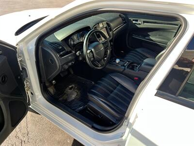 2022 Chrysler 300 S V6   - Photo 16 - Salt Lake City, UT 84115