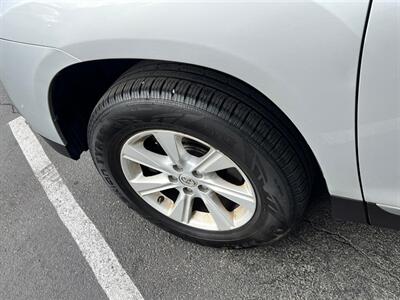 2011 Toyota Highlander   - Photo 13 - Salt Lake City, UT 84115