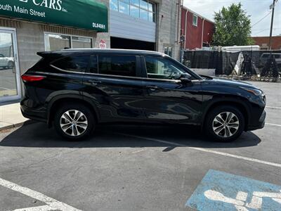 2023 Toyota Highlander XLE - Photo 8 - Salt Lake City, UT 84115