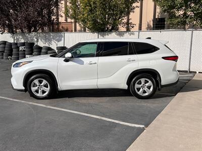 2022 Toyota Highlander LE - Photo 4 - Salt Lake City, UT 84115