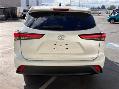 2022 Toyota Highlander LE - Photo 6 - Salt Lake City, UT 84115