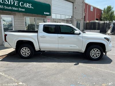 2024 Toyota Tacoma SR5   - Photo 9 - Salt Lake City, UT 84115