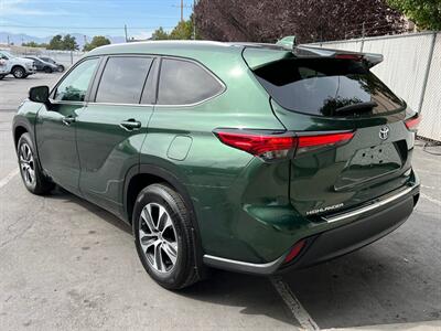 2023 Toyota Highlander XLE   - Photo 5 - Salt Lake City, UT 84115