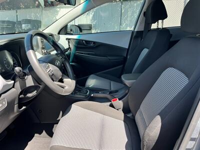 2021 Hyundai KONA SEL   - Photo 18 - Salt Lake City, UT 84115