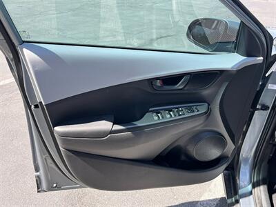 2021 Hyundai KONA SEL   - Photo 16 - Salt Lake City, UT 84115
