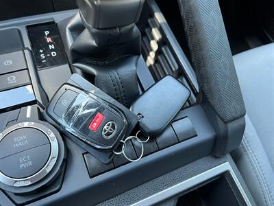 2024 Toyota Tacoma SR5   - Photo 39 - Salt Lake City, UT 84115