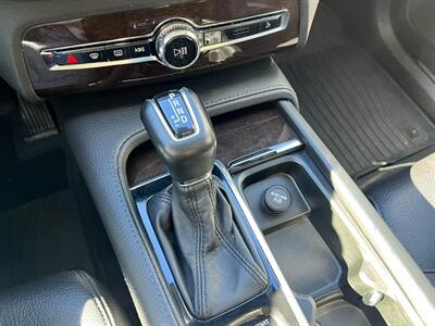 2017 Volvo XC90 T6 Momentum   - Photo 33 - Salt Lake City, UT 84115