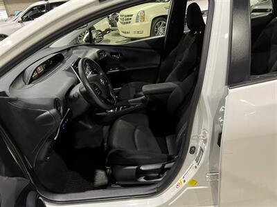 2022 Toyota Prius LE   - Photo 16 - Salt Lake City, UT 84115