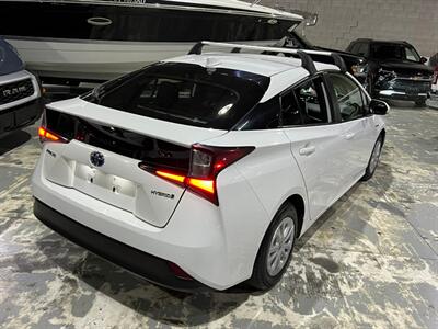 2022 Toyota Prius LE   - Photo 6 - Salt Lake City, UT 84115