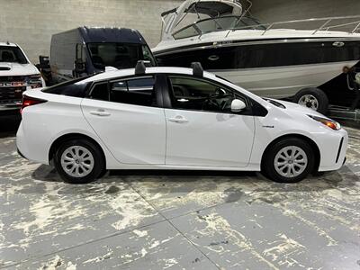 2022 Toyota Prius LE   - Photo 7 - Salt Lake City, UT 84115