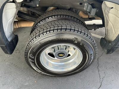 2022 Chevrolet Silverado 3500HD High Country   - Photo 13 - Salt Lake City, UT 84115