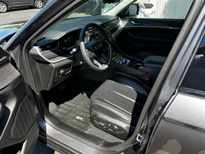 2023 Jeep Grand Cherokee L Limited   - Photo 15 - Salt Lake City, UT 84115