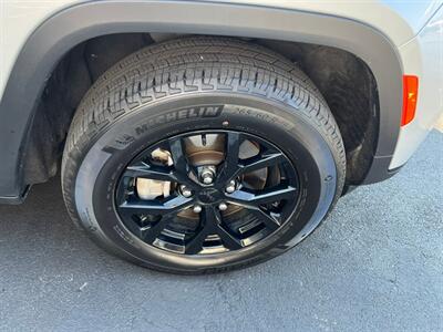2024 Jeep Grand Cherokee L Altitude   - Photo 10 - Salt Lake City, UT 84115
