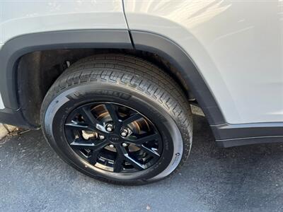 2024 Jeep Grand Cherokee L Altitude   - Photo 11 - Salt Lake City, UT 84115