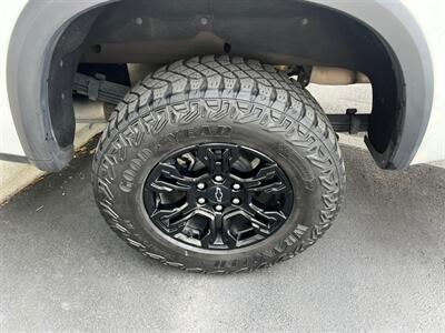 2023 Chevrolet Silverado 1500 ZR2   - Photo 16 - Salt Lake City, UT 84115
