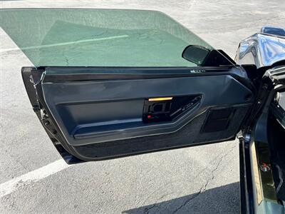 1987 Chevrolet Corvette   - Photo 23 - Salt Lake City, UT 84115